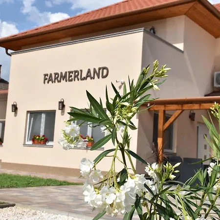 Farmerland * Abádszalók
